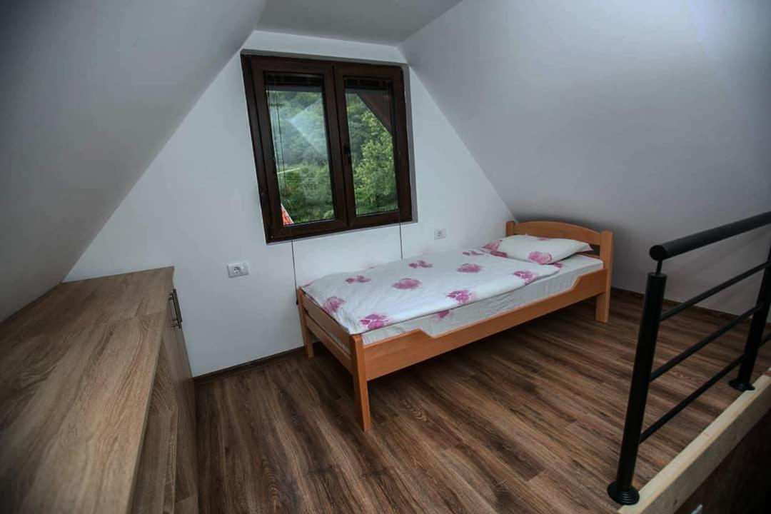 Zoranovi Konaci Villa Jevtici Eksteriør billede