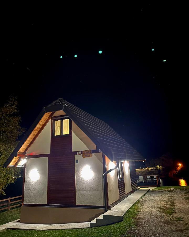 Zoranovi Konaci Villa Jevtici Eksteriør billede